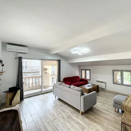 Le Castillet: Vue Dominant La Ville. Apartment